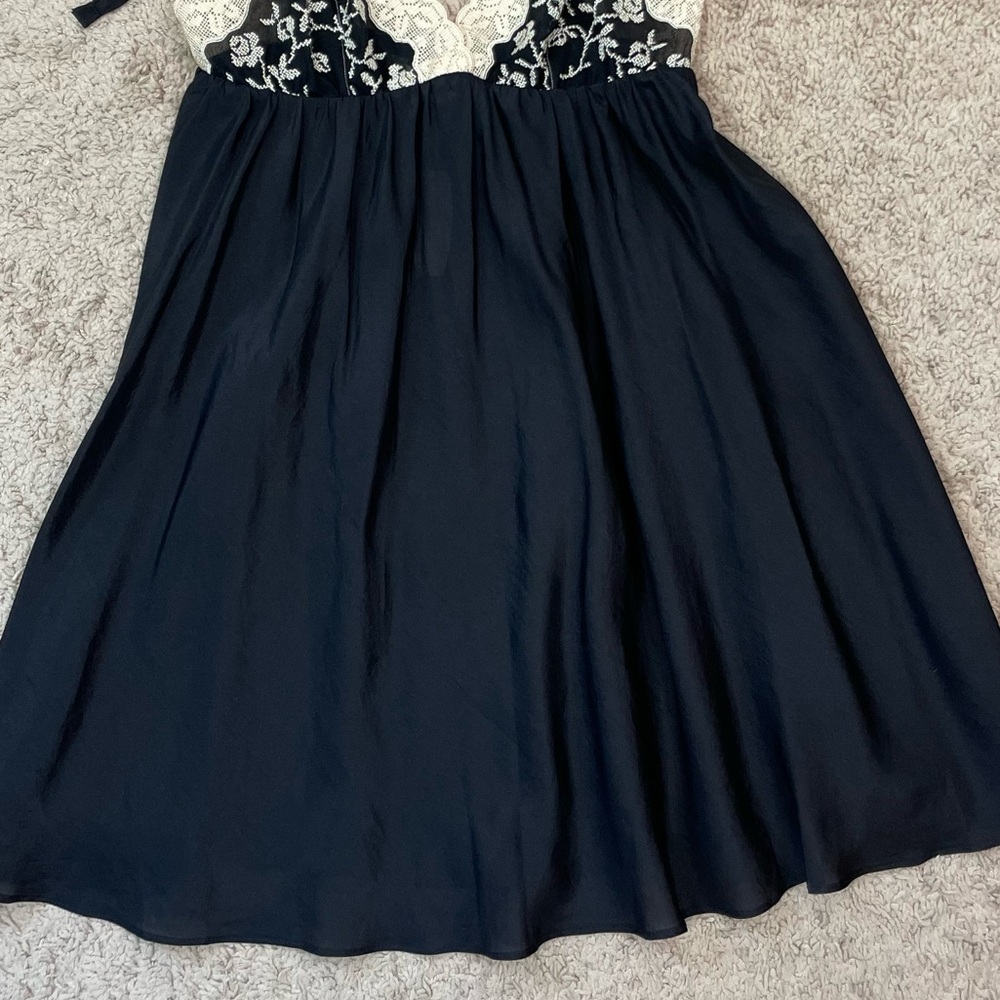 NWT Victoria’s Secret Lace Silk Babydoll Bow Romantic Lingerie Slip Dress Small - Picture 10 of 15